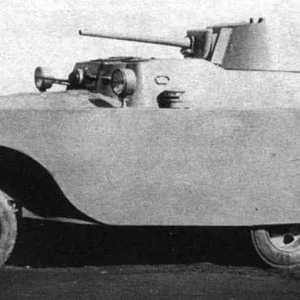 Amphibious_armoured_car_BAD-2