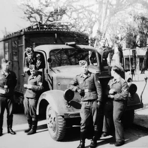 Mercedes Benz L3000 Funkkraftwagen of Luftwaffe France 1943