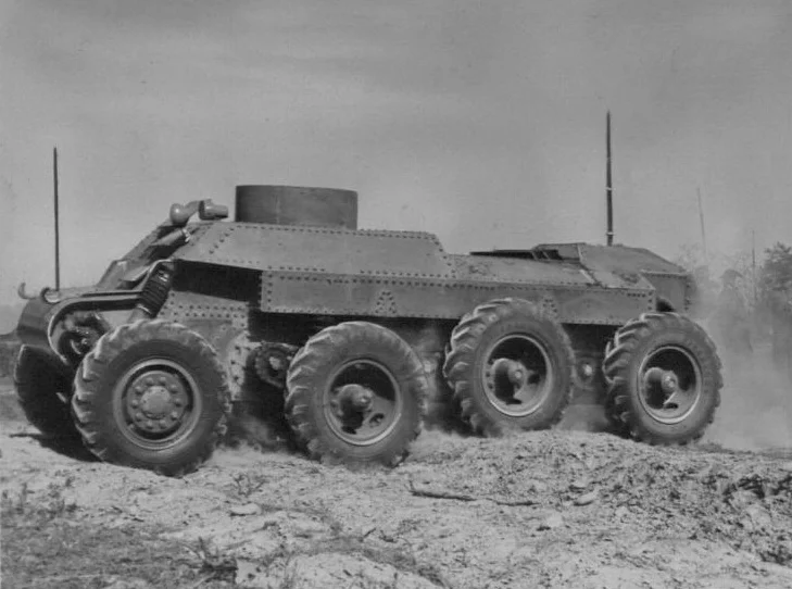 Т13 Armored Car - Trackless Tank