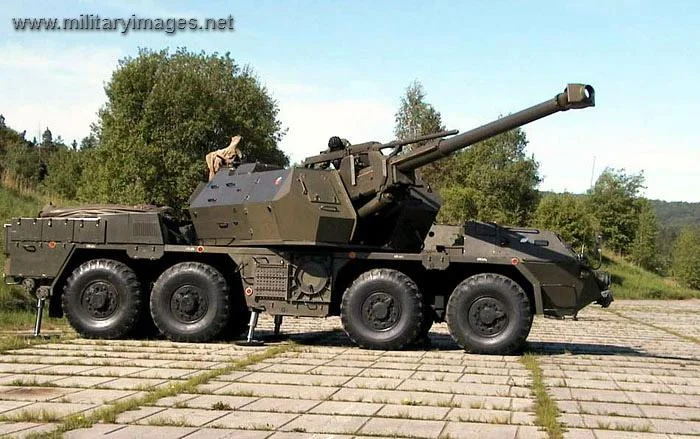 152mm SP howitzer - Czech Army