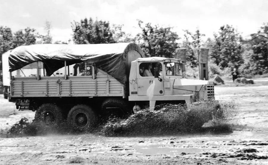 16-berliet-gazelle