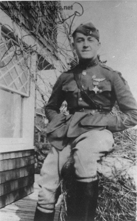 1st Lt Frank Hays