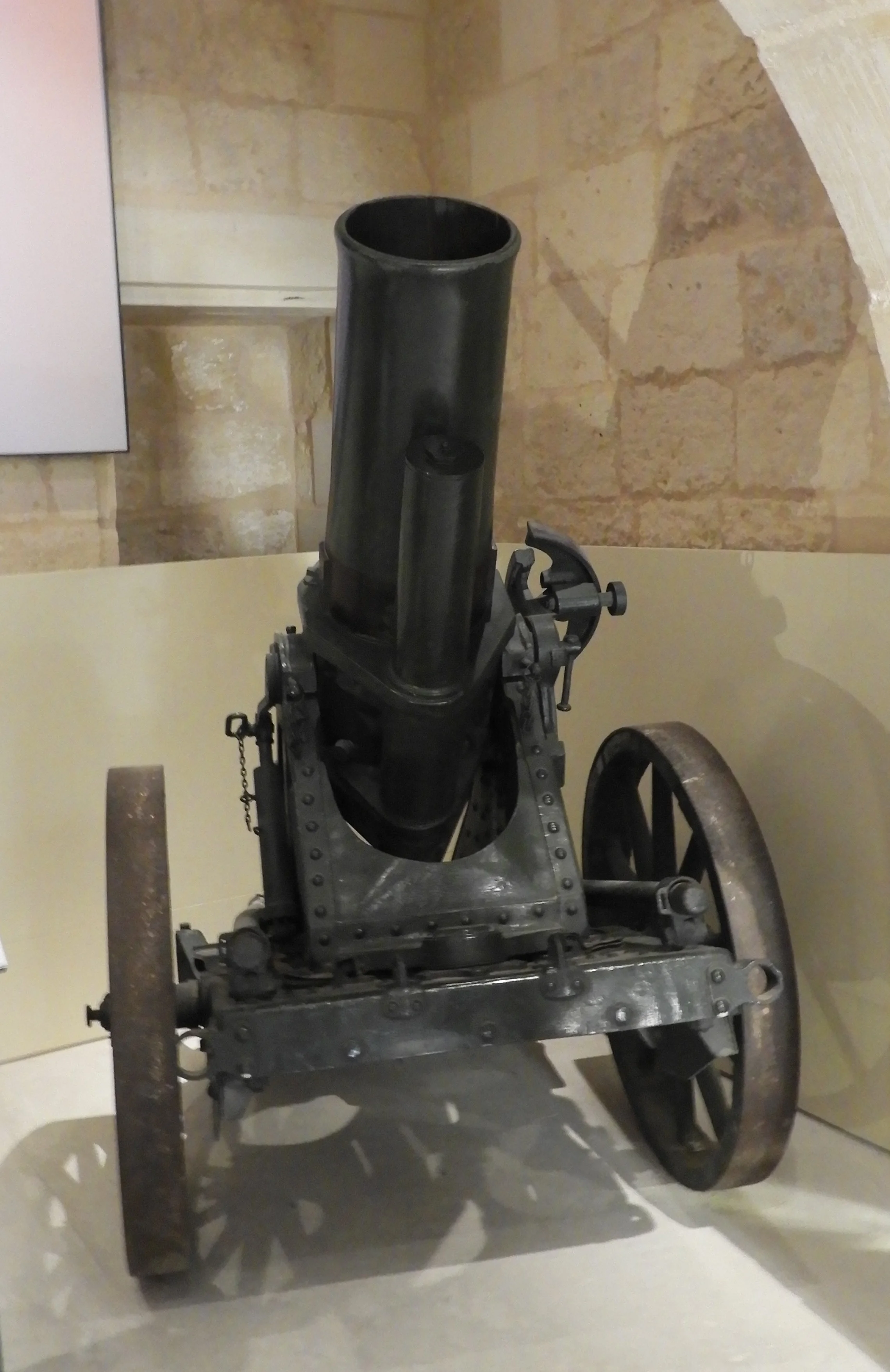 25 cm schwerer Minenwerfer  (2)