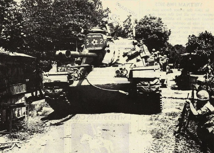 2743721