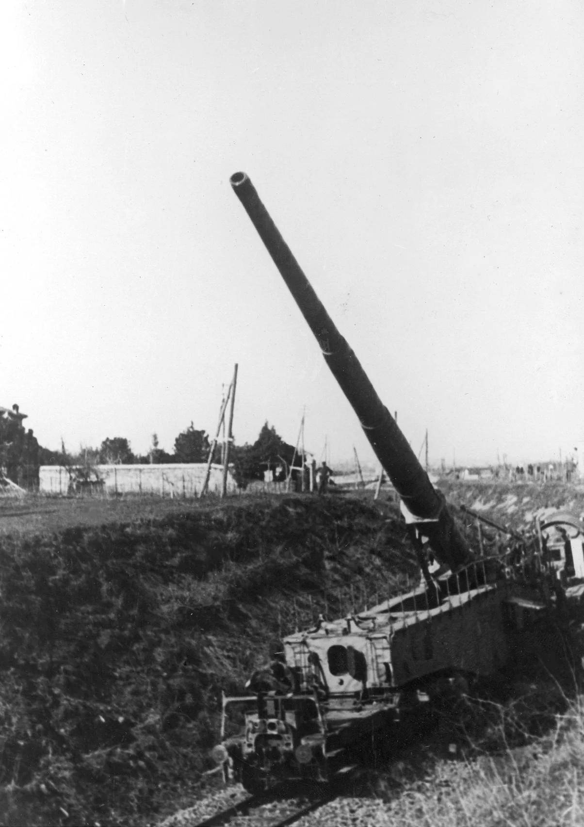 280mm Kanone 5 (E) Railway Guns Shell The Beach Head