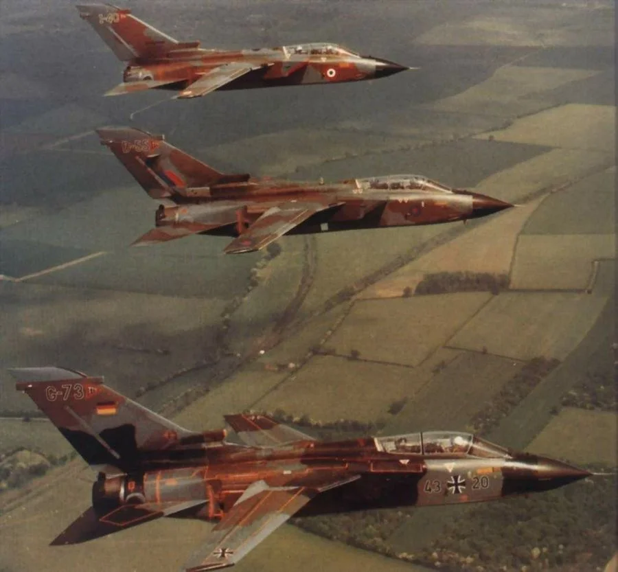 3 x Tornado