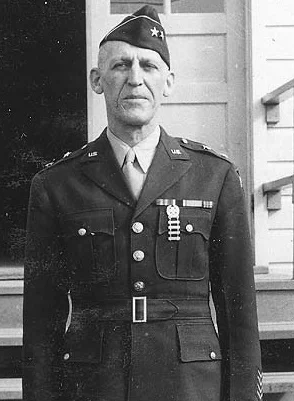 393-99-017-(Gen Walter-Lauer - Source - miaproject.net).jpg