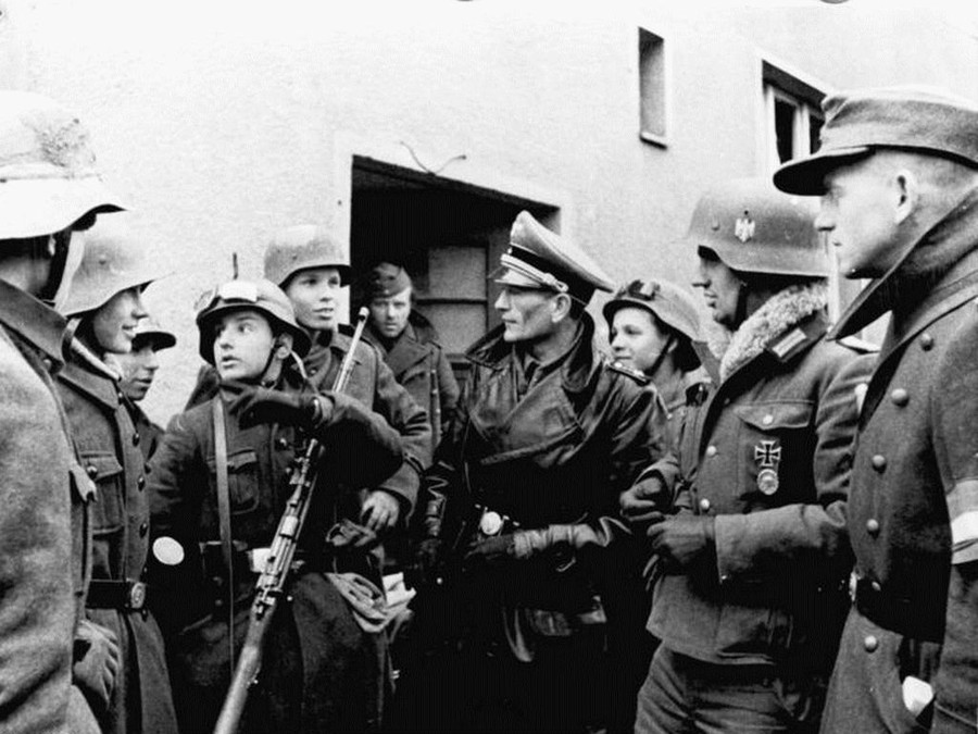 3rdReich_Troops_Troops_of_a_Hitler_Youth_company_Pomerania_Germany_Feb_1945