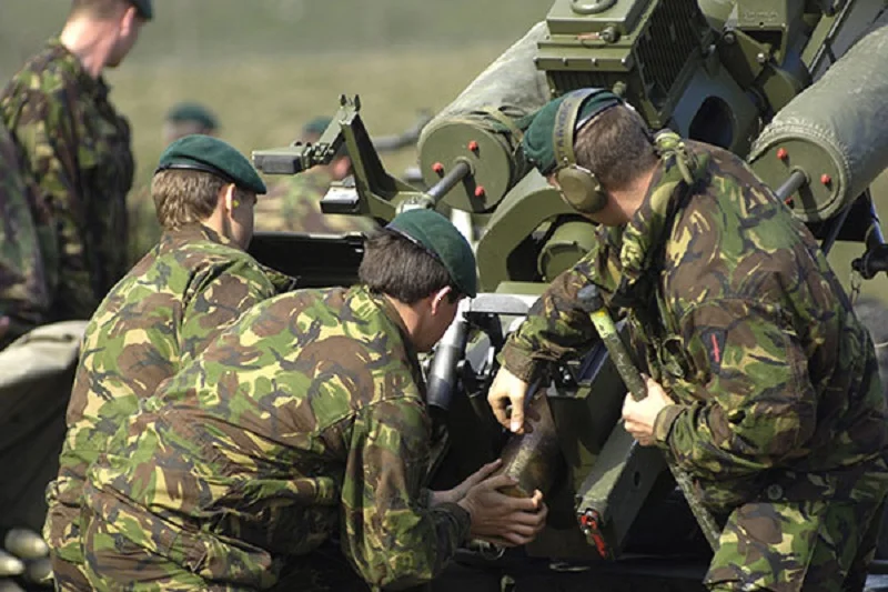 7 Sphinx Commando Battery RA