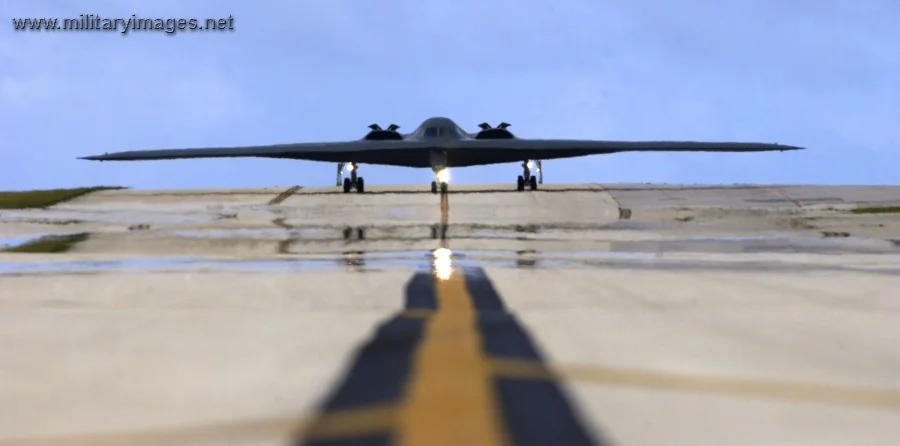 A B-2 Spirit taxis down the flightline