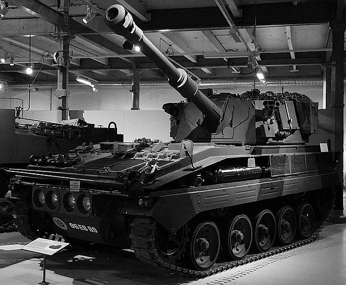 Abbot FV433 Self Propelled Artillery