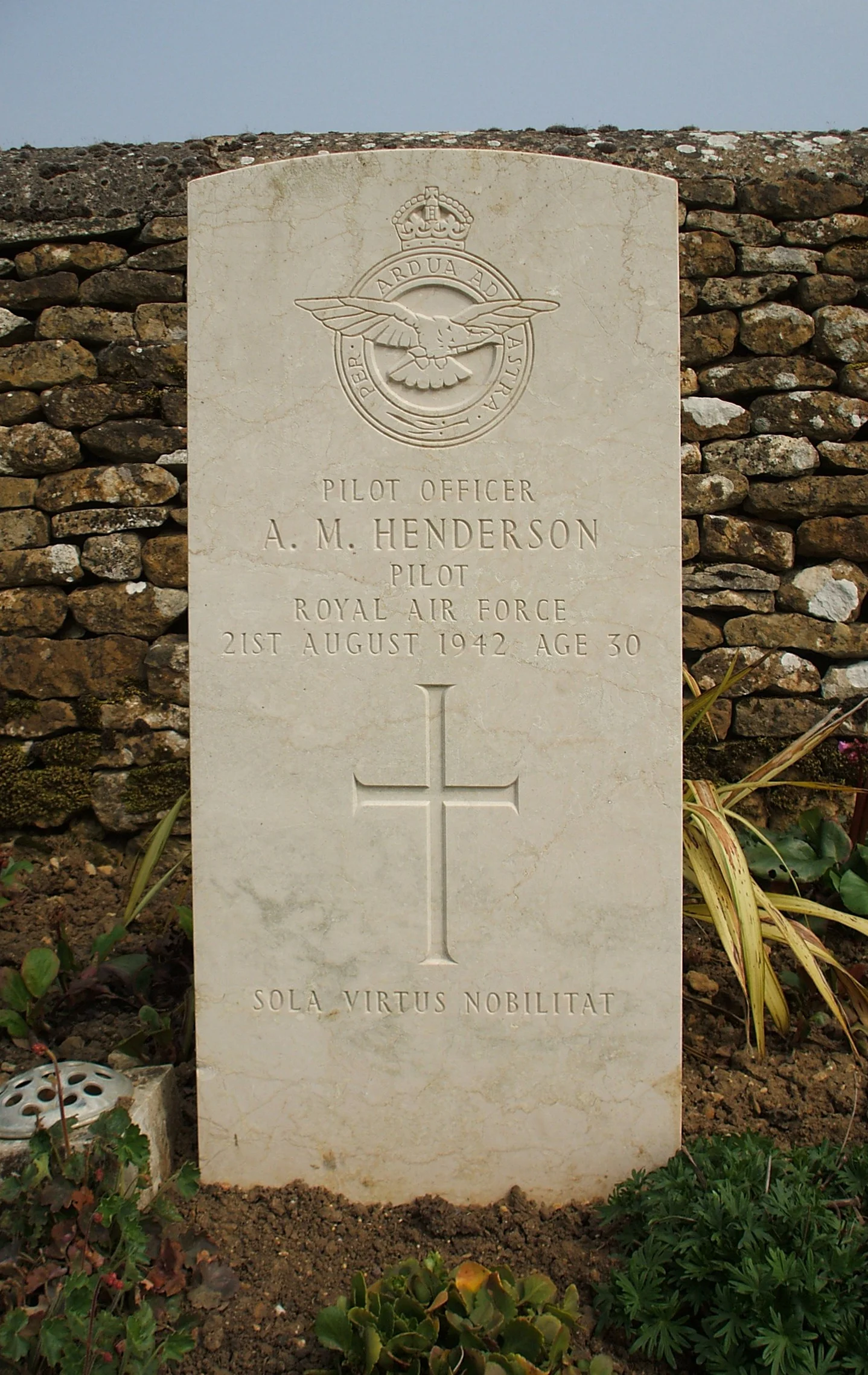 Alan MacDonald HENDERSON