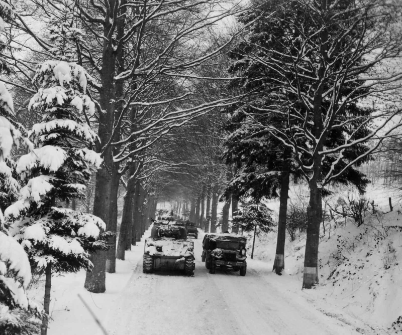 American medium tanks M4 «Sherman' 4th Armored Division and U.S. trucks 82nd Airborne Divisio...jpeg