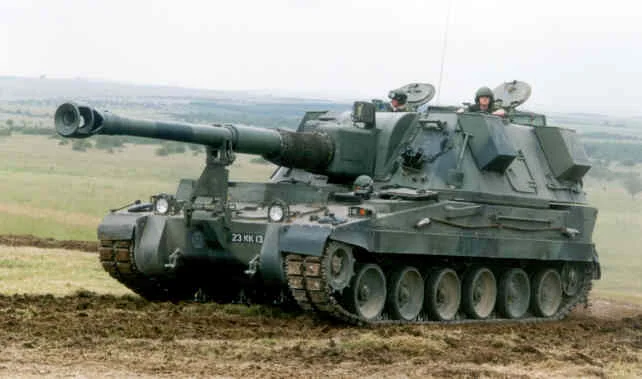 AS 90 155mm - Self Propelled Howitzer