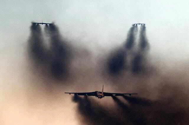 B52 Flight