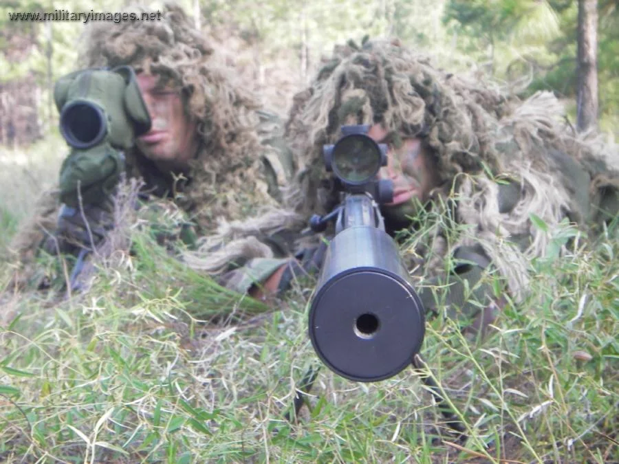 British Army sniper team