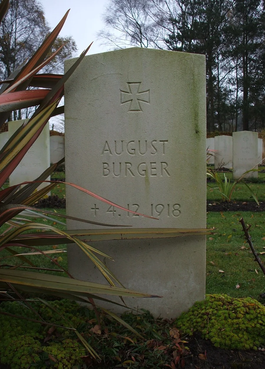 Burger, August