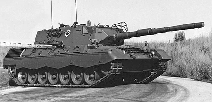 Canadian Leopard C1 tank