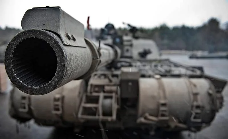 Challenger 2 main battle tank