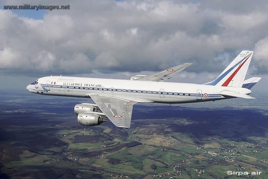 File:DC-8 French Air Force (18654508084).jpg - Wikimedia Commons