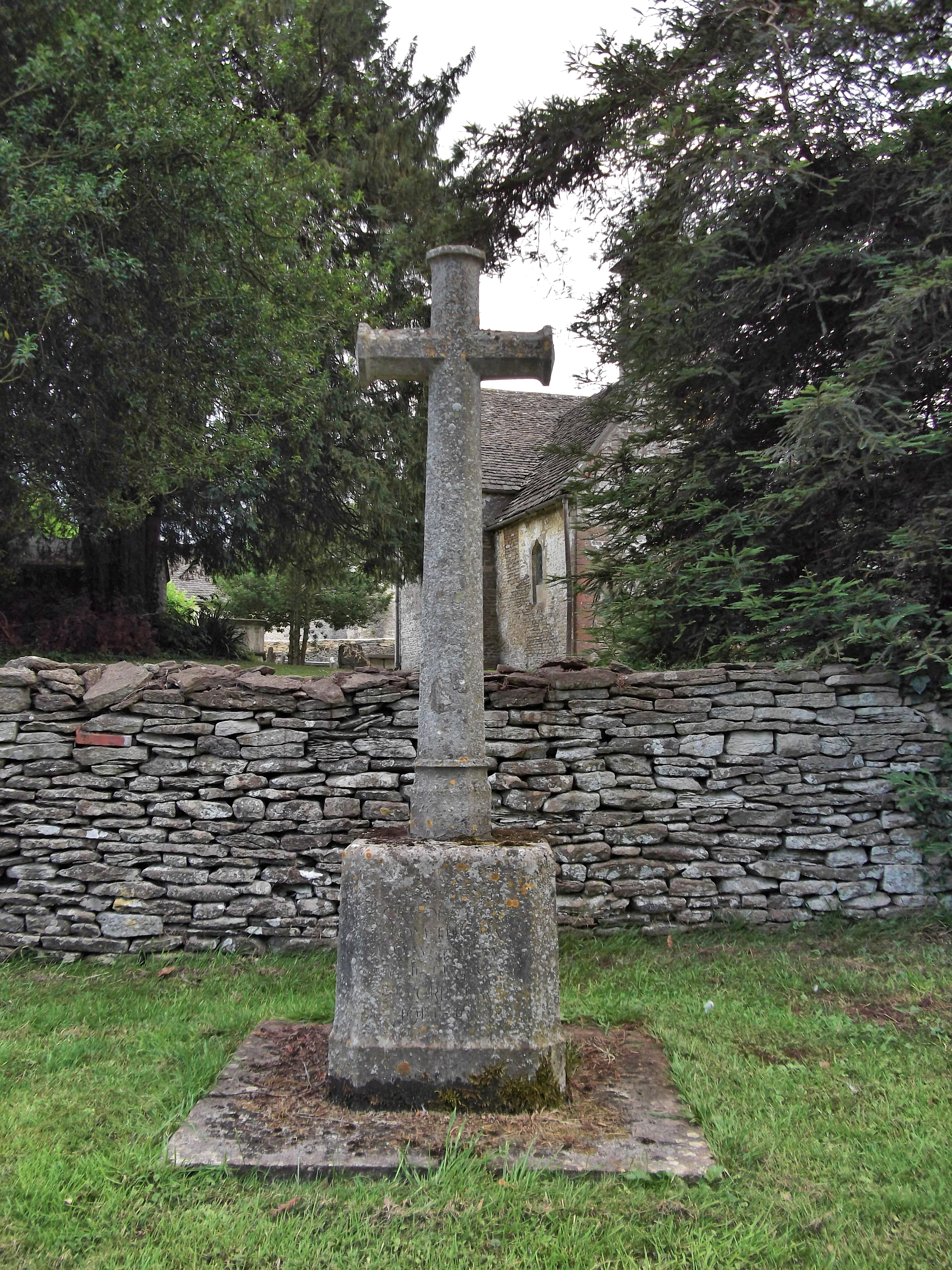 Didmarton War Memorial, Glos (2)