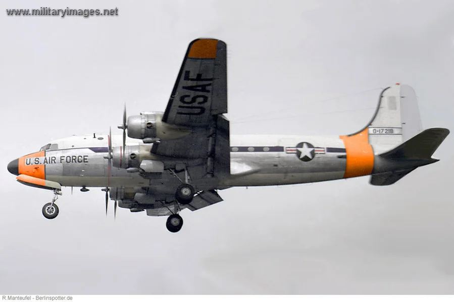 https://www.militaryimages.net/media/douglas-c-54-skymaster.27398/full