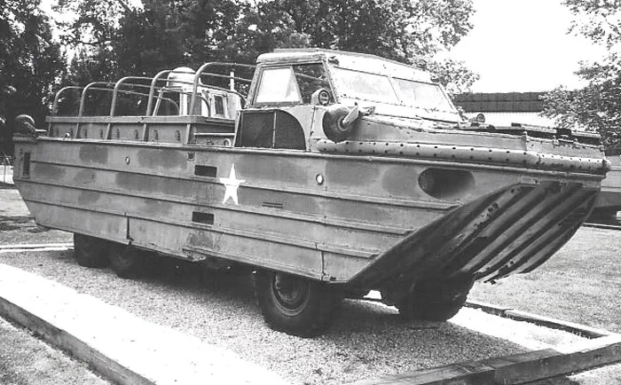 dukw