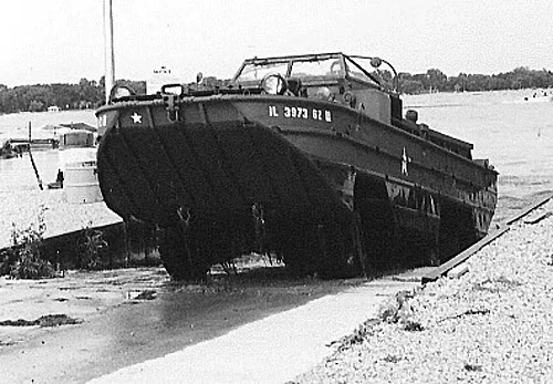 dukw