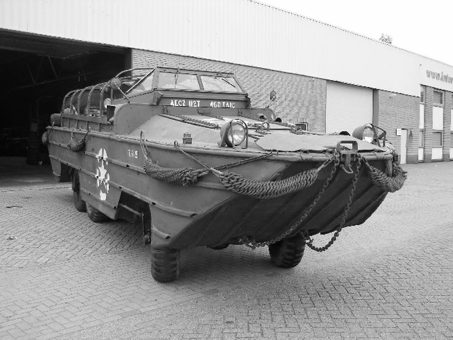 dukw