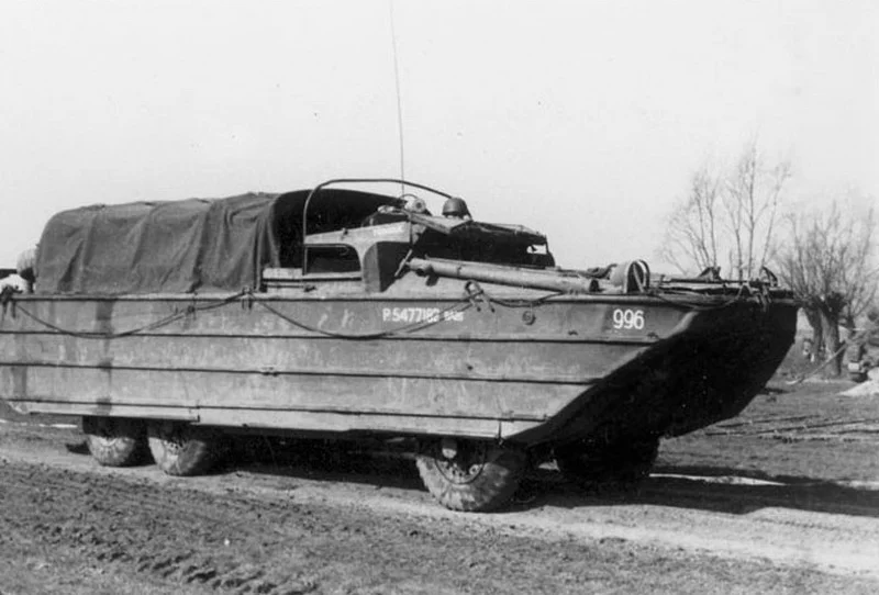 dukw