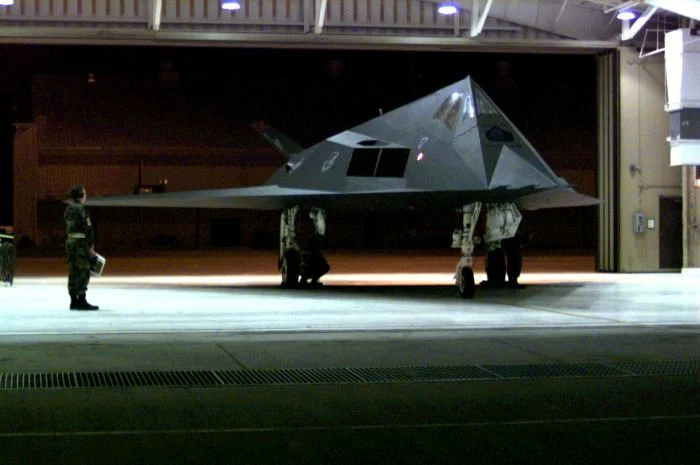 F117 Nighthawk