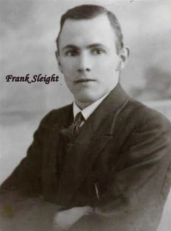 F161 FRANK SLEIGHT  (2)