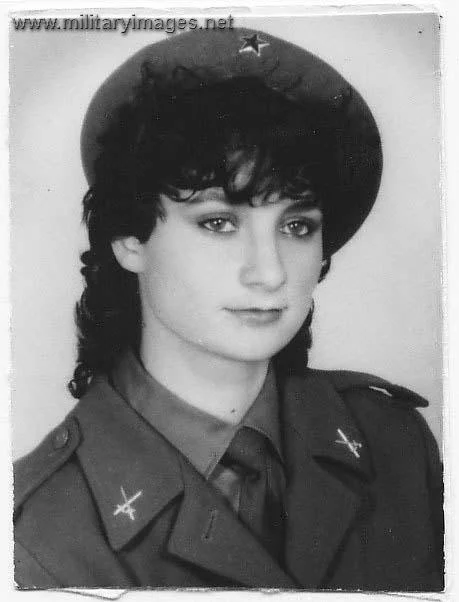 female member of Yugoslav People's Army