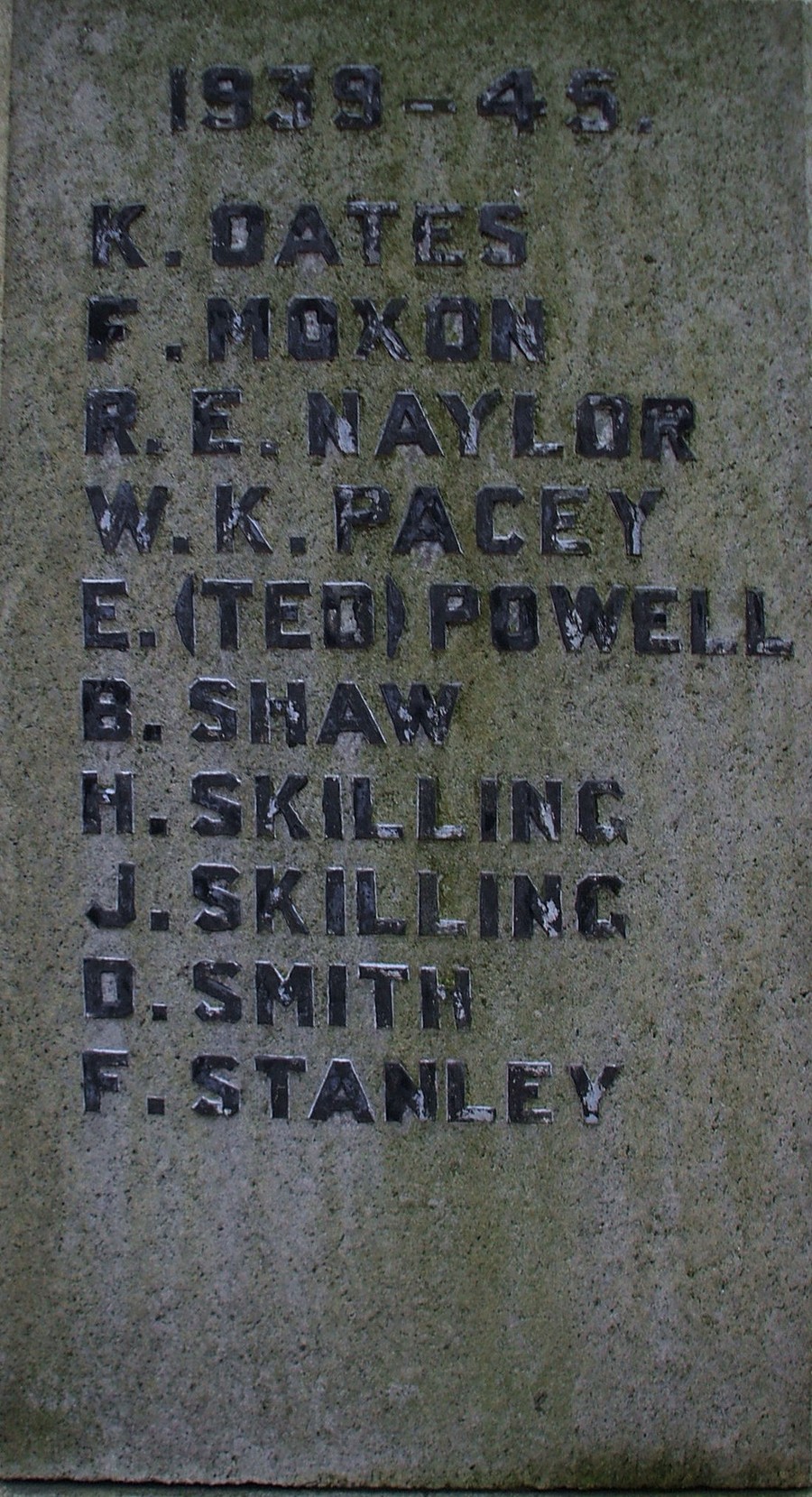 Forest Town War Memorial, Notts 1939-1948