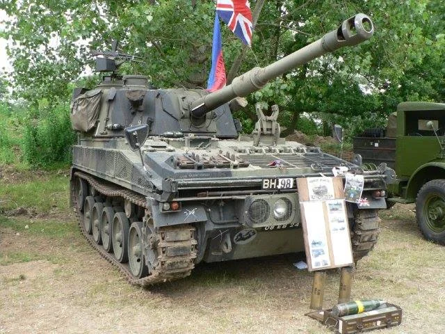 FV433 Abbot 105mm SP Gun