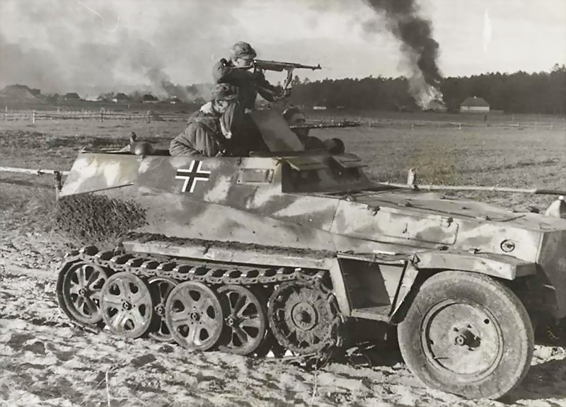 German Halftrack  SdKfz 250/1