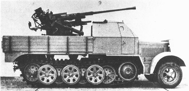 German SdKfz 7/2 halftrack
