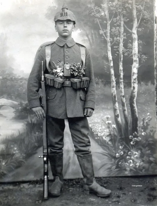 German Soldier of 101st Infantry Division WW1