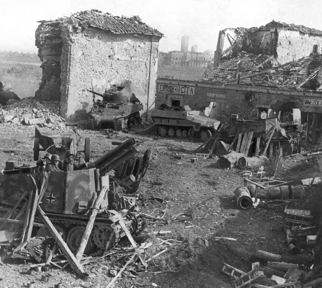 Grille Self Propelled Artillery Hidden Among The Rubble | A Military ...