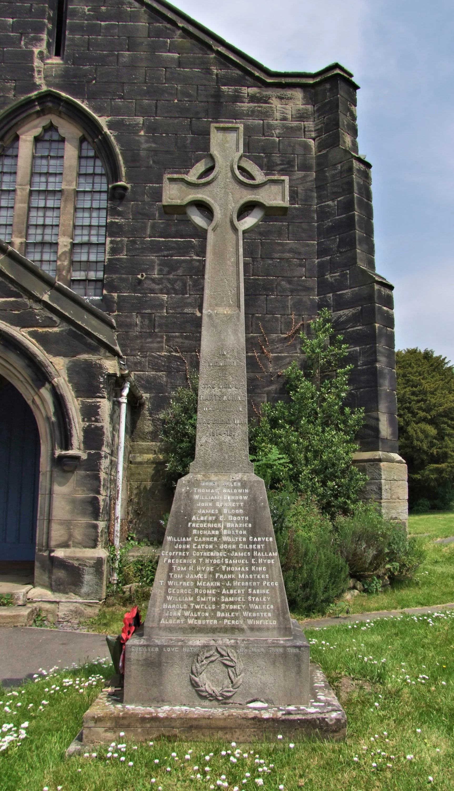 HARTSHORNE WAR MEMORIAL DERBYSHIRE