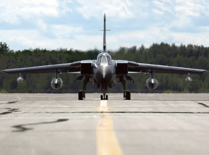 Head-on of a GR4 Tornado from IX(B) Sqn