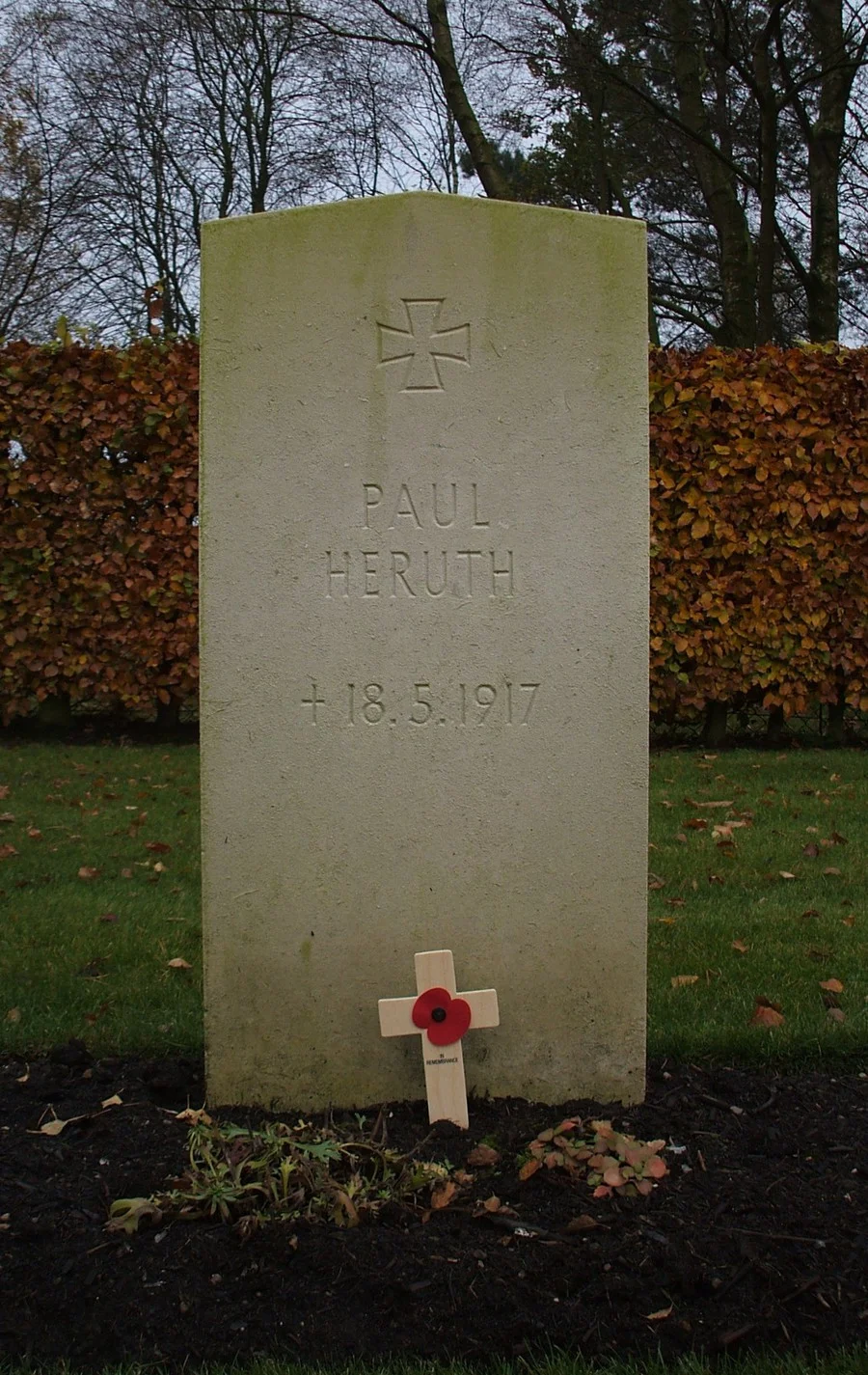 Heruth, Paul