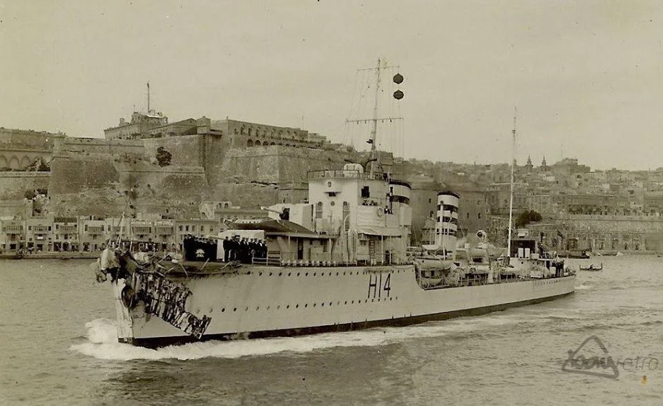 HMS Active Grand Harbour For Repairs After Collison 1937 With Worcester