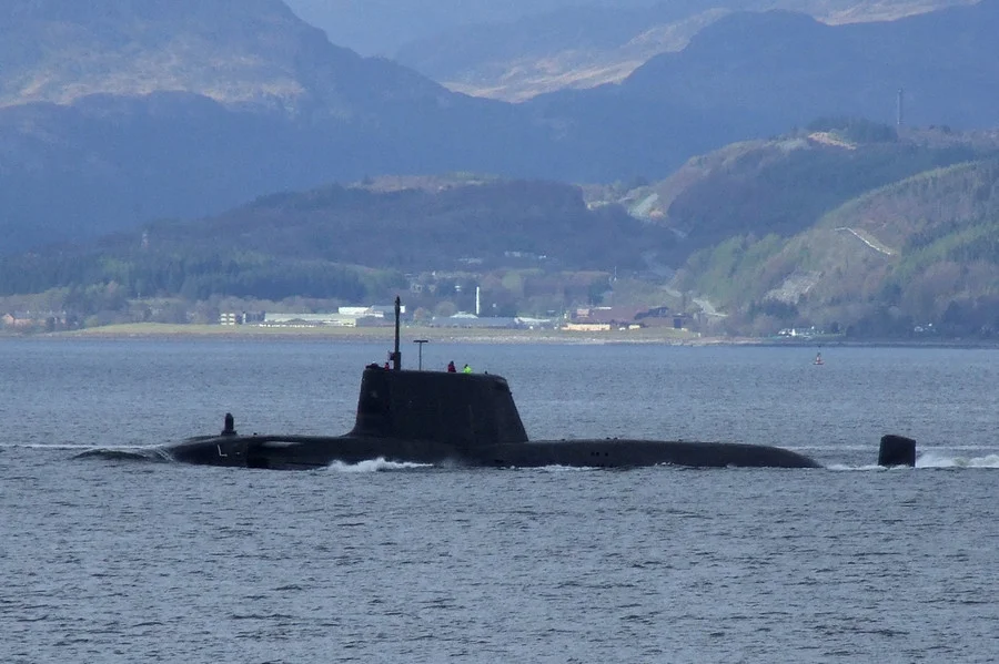 HMS Astute A Military Photos Video Website   Full