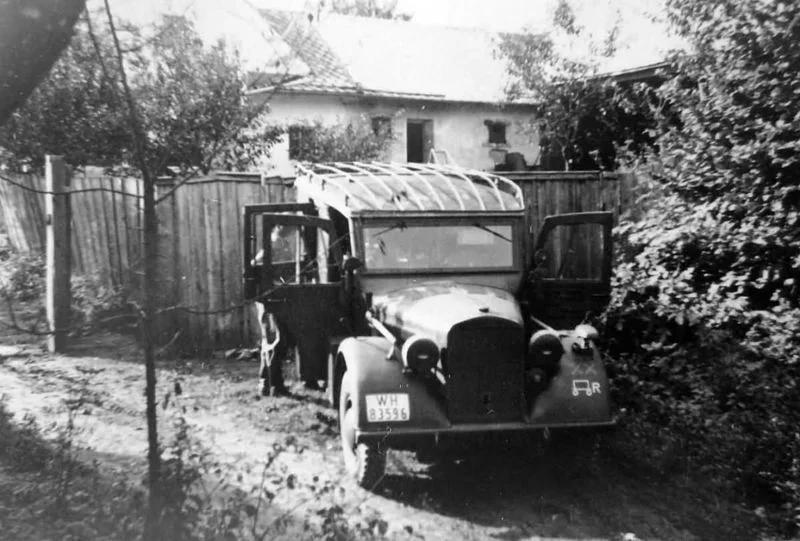 Horch_Funkwagen_Kfz_17_3