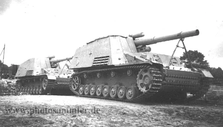 Hummel 150mm SP Artillery