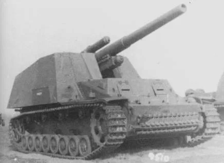 Hummel 150mm SP Artillery