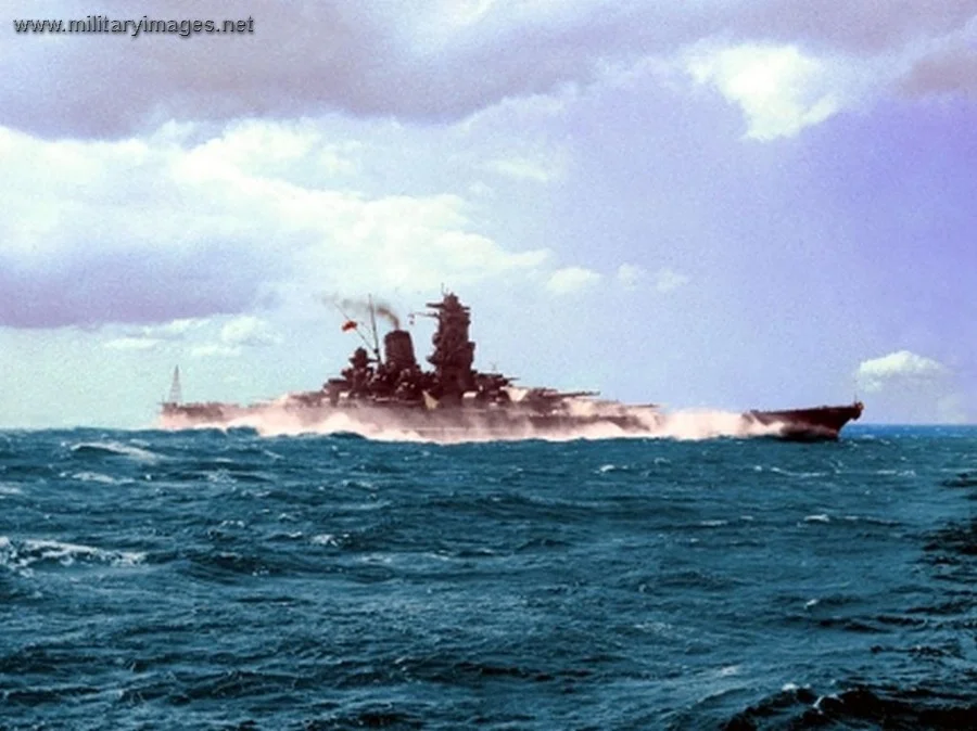 IJN Yamato underway | MilitaryImages.Net