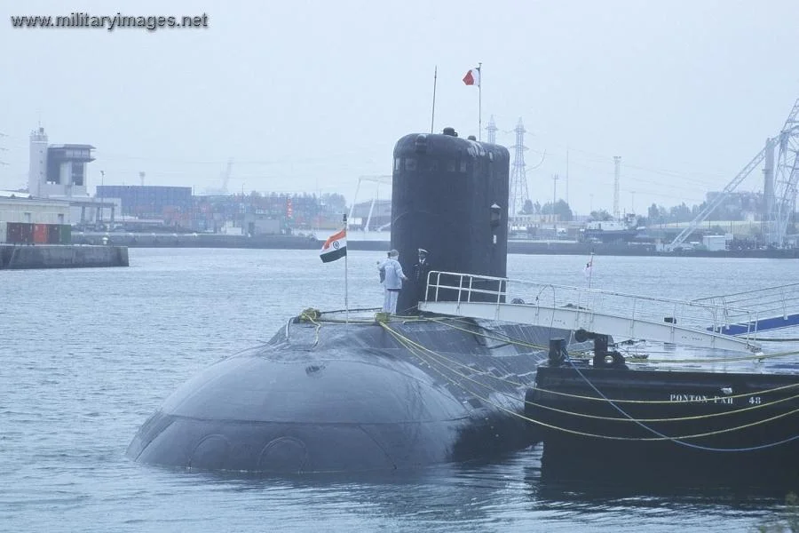 Indian Navy - Kilo class submarine INS Sindhuratna