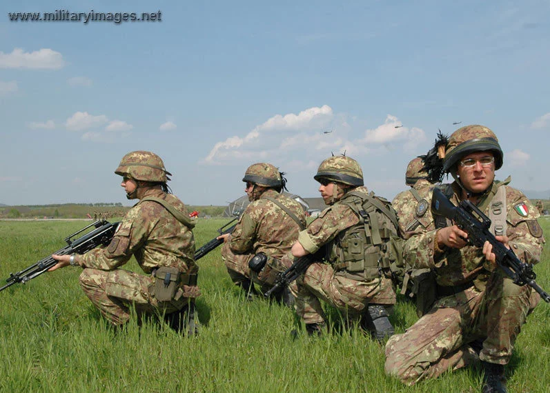 Italian Army Soldiers